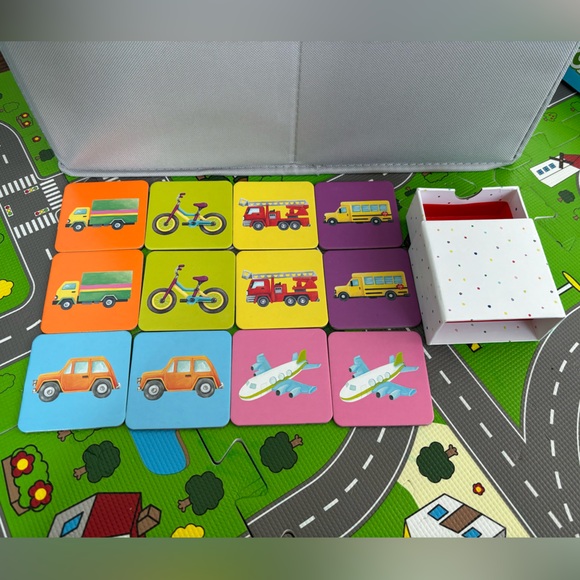 Lovevery vehicle matching cards with box - Picture 3 of 4